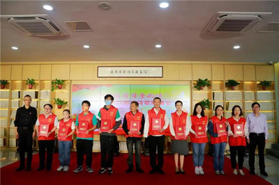 鹽城市亭湖區(qū)2022國慶詩歌朗誦會(huì)圓滿落幕，以詩傳情共慶華誕